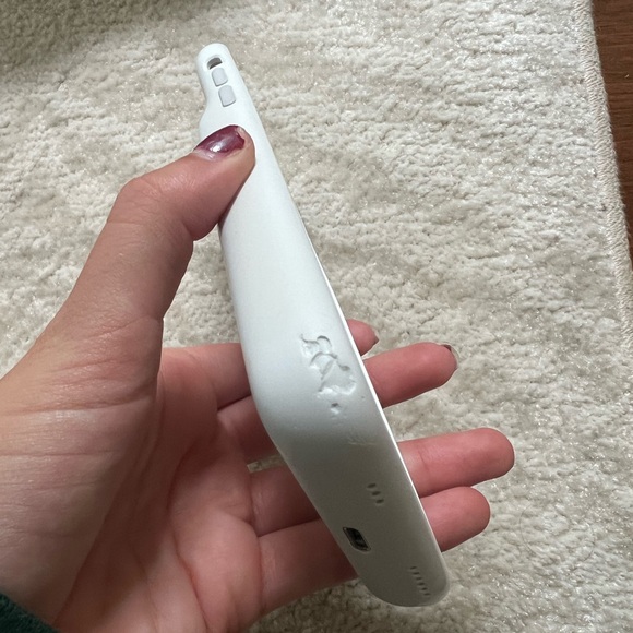iPhone Xs charging case, white, used - Picture 4 of 6